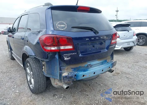 2017 Dodge Journey Crossroad Plus Awd z USA, uszkodzony, nr VIN 3C4PDDGG2HT608730